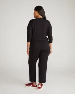 Relaxed TravelKnit Pants - Comfortable Black Wrinkle-Resistant Bottoms 8 Relaxed TravelKnit Pants - Comfortable Black Wrinkle-Resistant Bottoms -UNIVERSAL STANDARD 1x1 Rib Pant Black USPA1867 001 003 1015