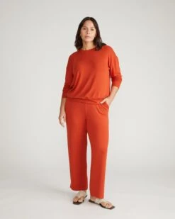 TravelKnit Relaxed Pants in Warm Russet - Comfort & Style 13 TravelKnit Relaxed Pants in Warm Russet - Comfort & Style -UNIVERSAL STANDARD 1x1 Rib Pant Rooibos Tea USPA1867 875 001 002