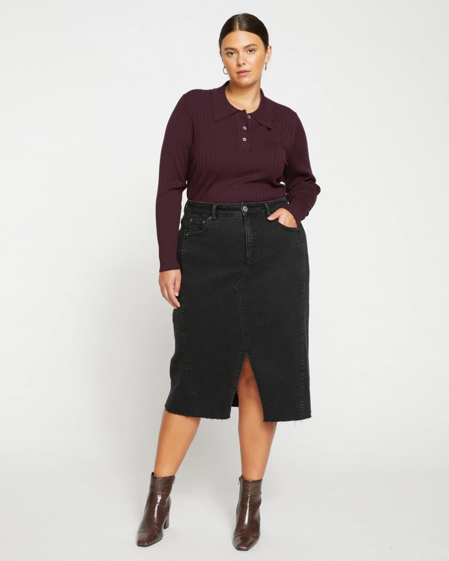 Broken Black Dakota Denim Skirt - Mid-Rise Stretch Pencil Skirt 5 Broken Black Dakota Denim Skirt - Mid-Rise Stretch Pencil Skirt - Image 3
