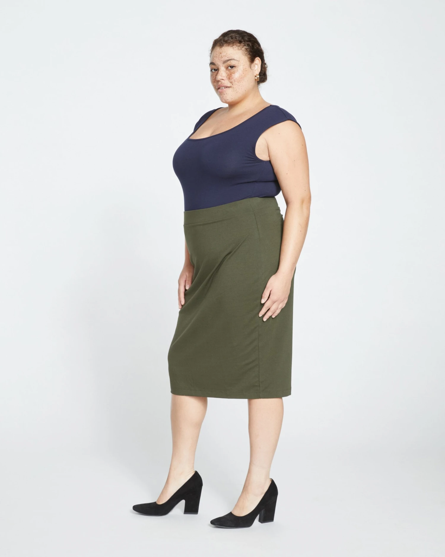 Danube Jersey Pencil Skirt - High-Stretch Smoothing Skirt in Nori 5 Danube Jersey Pencil Skirt - High-Stretch Smoothing Skirt in Nori - Image 3