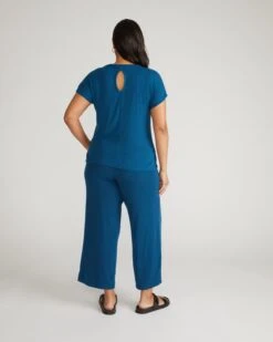 TravelKnit Relaxed Fit Tee in Blue Teal - Wrinkle-Resistant Comfort -UNIVERSAL STANDARD Deluxe Rib Relaxed Tee Blue Teal USTO1522 885 003 1071