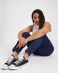 ComfortDenim Dont Call Them Jeggings - Dark Indigo -UNIVERSAL STANDARD DenimLegging DarkIndigo USPA0978 008 680 min