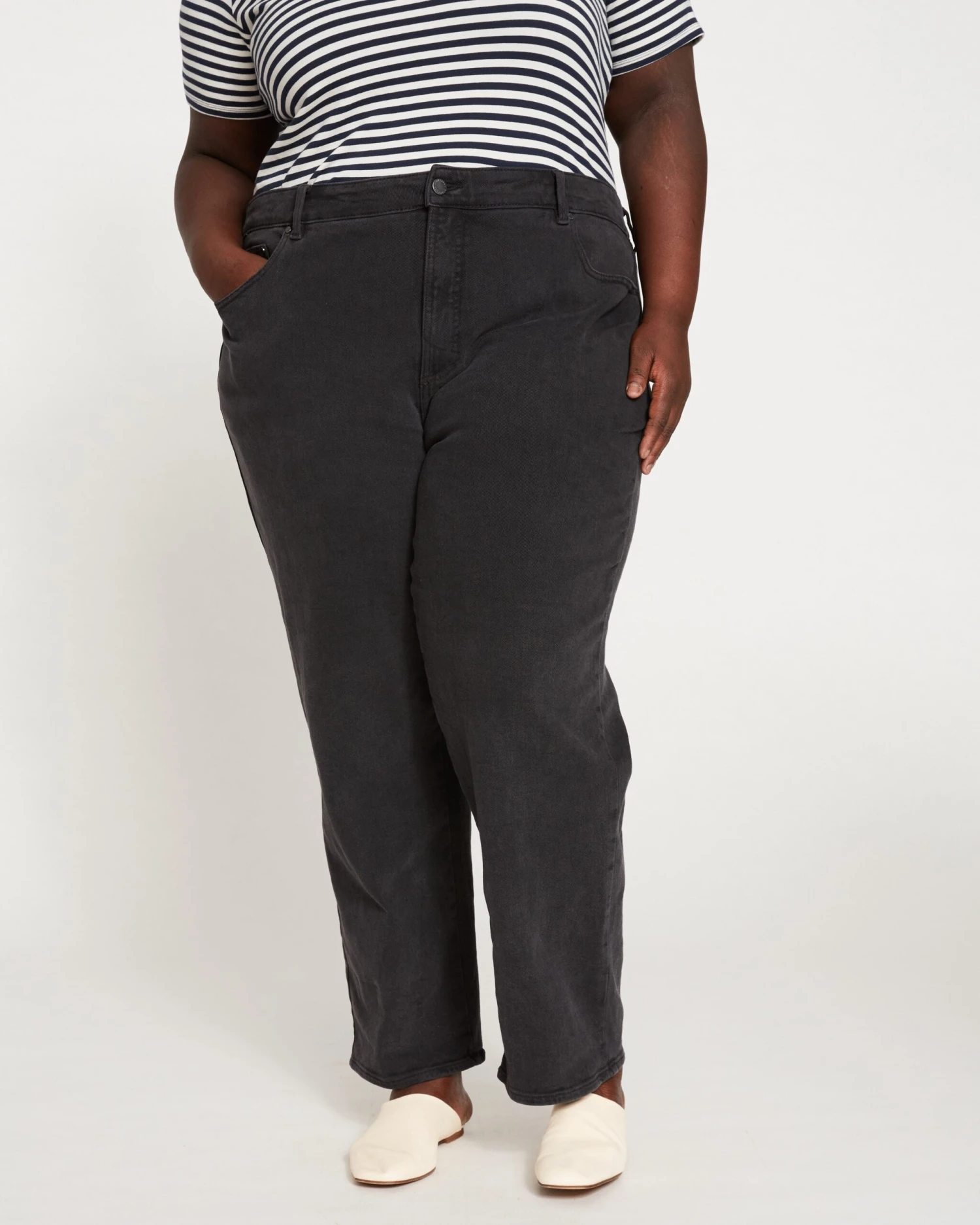 High Rise Straight Leg Jeans - 31 Inch Washed Black Vintage Fit - Image 2