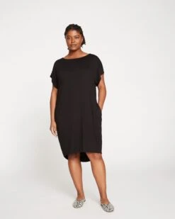 Black Liquid Jersey Cocoon Shift Dress with Pockets - Elegant Relaxed Fit