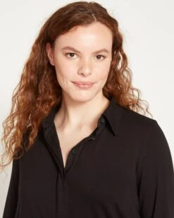 Elbe Popover Liquid Jersey Shirt Classic Fit - Black 13 Elbe Popover Liquid Jersey Shirt Classic Fit - Black -UNIVERSAL STANDARD Liquid Jersey Knit Elbe Shirt Black USTO0391 001 001 017