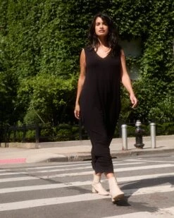 Claremont Liquid Jersey Sheath Dress - Black 8 Claremont Liquid Jersey Sheath Dress - Black -UNIVERSAL STANDARD Liquid Jersey Simple Sleeveless Sheath Dress Black USDR1710 001 002