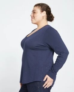 Premium Midnight Long Sleeve V-Neck Tee - Soft Cotton Blend -UNIVERSAL STANDARD Long Sleeve V Rex Midnight US10013LV 454 003 015