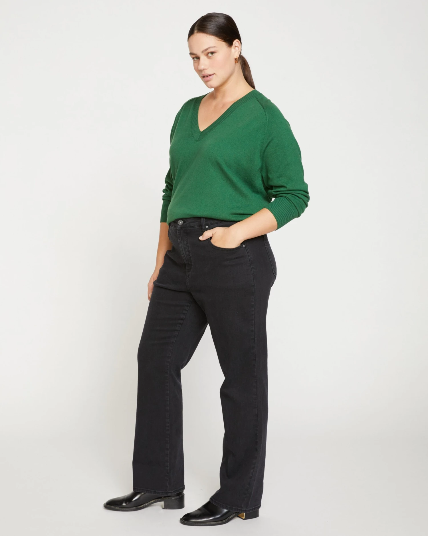 Marne Bootcut Jeans 32 Inch - Broken Black 4 Marne Bootcut Jeans 32 Inch - Broken Black - Image 2