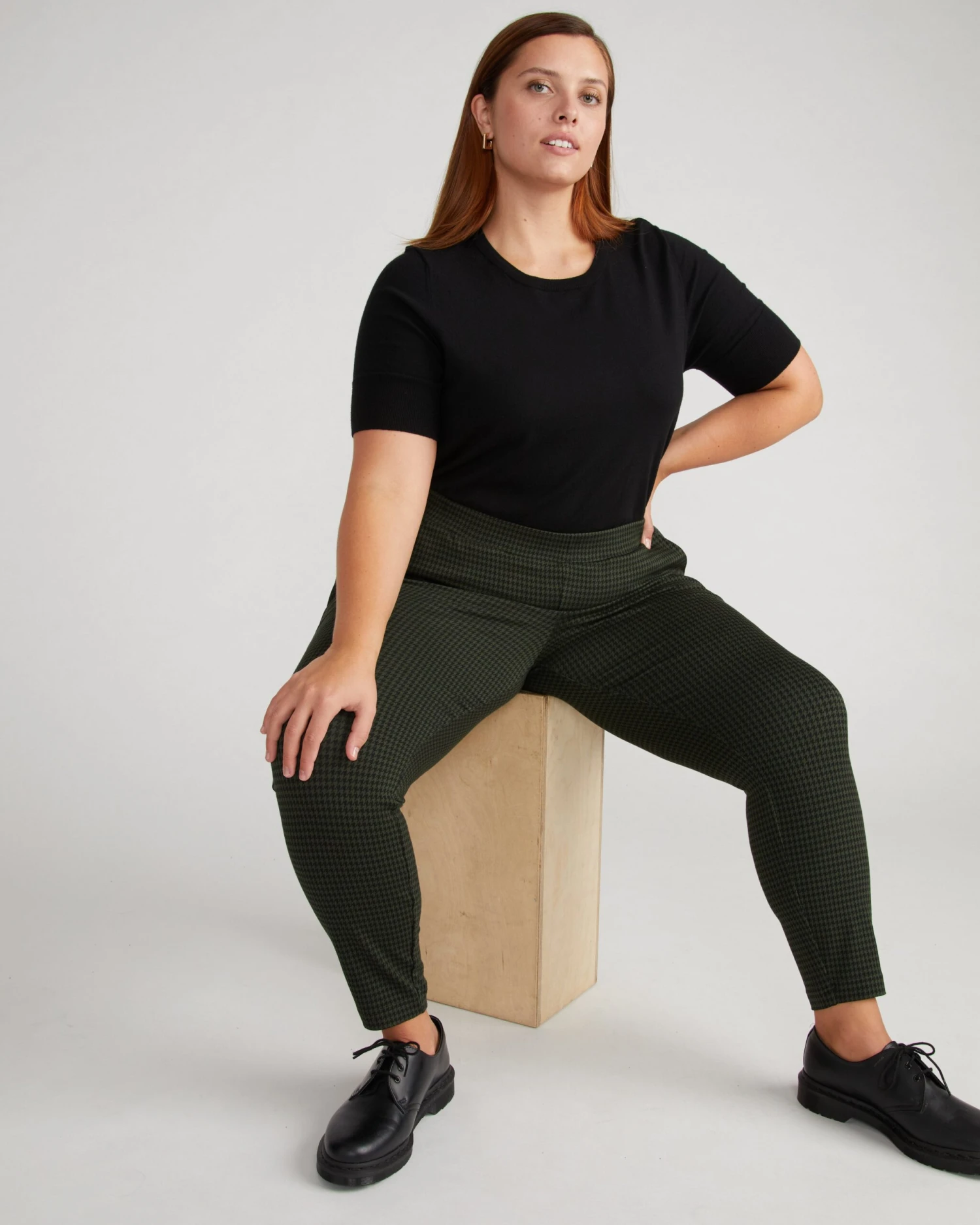 Minimalist Moro Pocket Signature Ponte Pants - Forest Houndstooth - Image 2