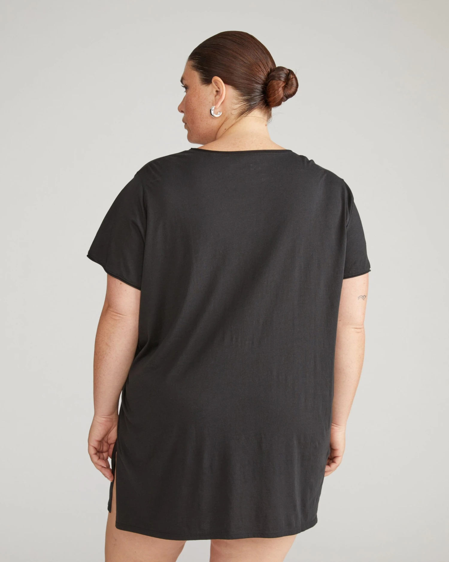 Organic Pima Cotton Relaxed Lounge Tee - Premium Black Top 5 Organic Pima Cotton Relaxed Lounge Tee - Premium Black Top - Image 3