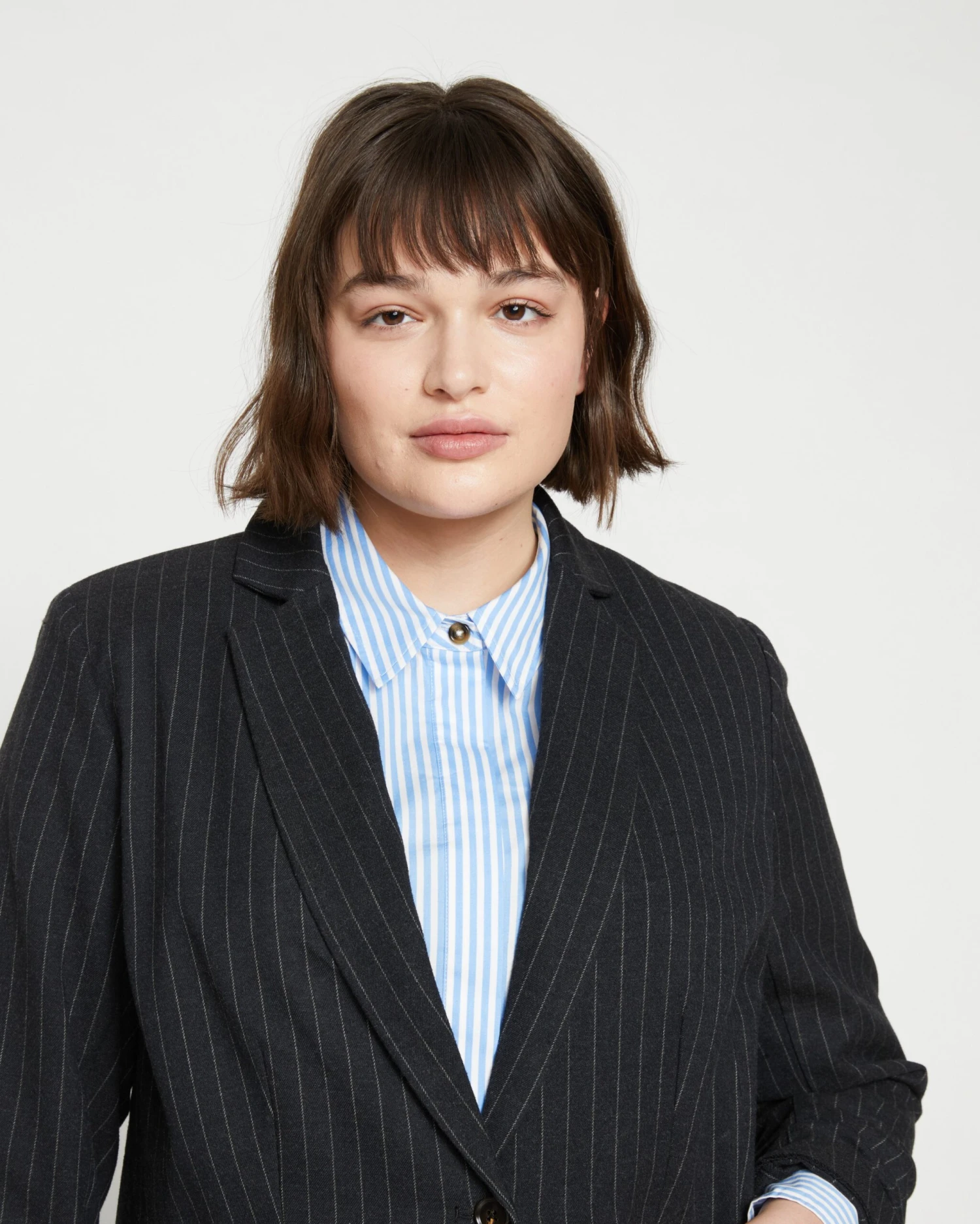 The Pinstripe Blazer - Graphite 8 The Pinstripe Blazer - Graphite - Image 6