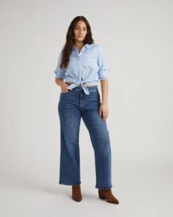 Roxy Relaxed Bootcut Jeans - Anzio Blue 9 Roxy Relaxed Bootcut Jeans - Anzio Blue -UNIVERSAL STANDARD Relaxed Bootcut Jeans Anzio Blue USPA1886 904 001 008