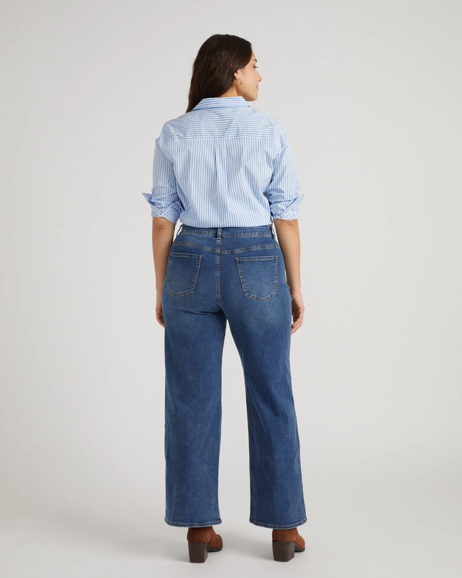 Roxy Relaxed Bootcut Jeans - Anzio Blue 7 Roxy Relaxed Bootcut Jeans - Anzio Blue - Image 5