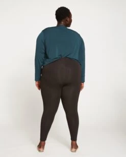 Roya High-Waisted 23 Inch Cropped Leggings - Black Pima Cotton 10 Roya High-Waisted 23 Inch Cropped Leggings - Black Pima Cotton -UNIVERSAL STANDARD Roya Cropped Leggings 23 Inch Black USPA0081S 001 004 093