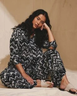 Indigo Waterfall Print Rayon Voile Pants with Elastic Waist -UNIVERSAL STANDARD SHOT18 045 000e055e 01da 47c5 a977 4a03f078b731