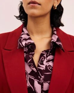 Elbe Classic Fit Popover Liquid Jersey Shirt - Rose Print In Black Cherry -UNIVERSAL STANDARD SHOT37 001 1