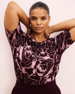 Rose Print Short Sleeve Liquid Jersey Top - Black Cherry Louise Style
