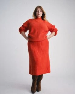 Poppy Red Knit Sweater Skirt - Comfortable High-Waist Midi Skirt