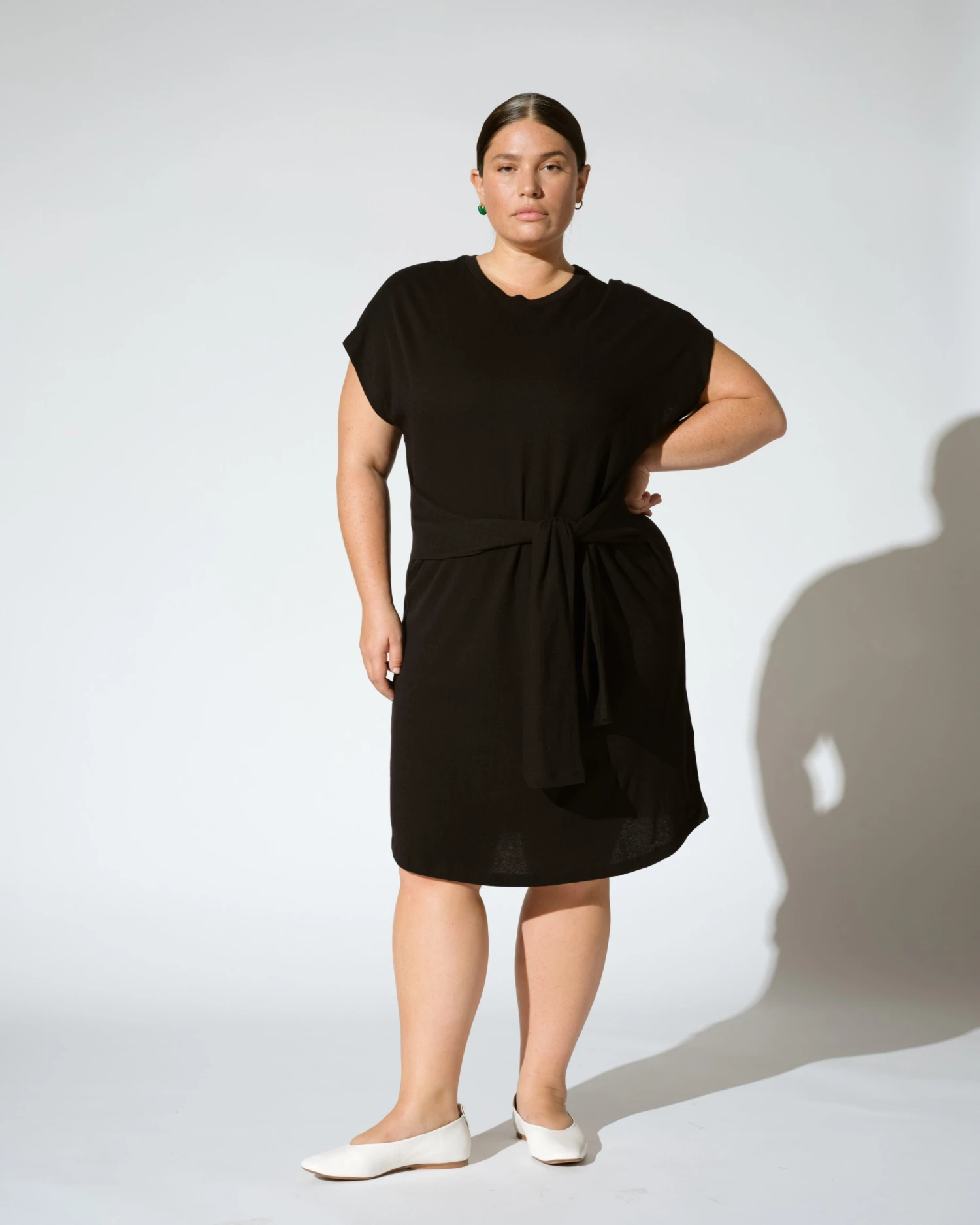 Misa Linen Jersey Tie Dress - Black 6 Misa Linen Jersey Tie Dress - Black - Image 4