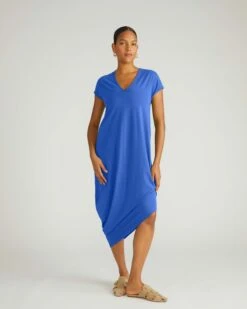 Iconic Geneva V-Neck Peruvian Cotton Dress - Lapis Blue -UNIVERSAL STANDARD USDR0374 087Iconic Geneva V Neck DressGreen 001 006 09b0a7da 1cab 4f75 b46f d37b78766f33