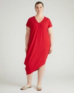 Ruby Red V-Neck Cotton Everyday Dress - Iconic Geneva -UNIVERSAL STANDARD USDR0374 884Iconic Geneva V Neck DressRuby Red 001 001