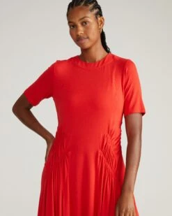 Devi Liquid Jersey Dress in Lipstick -UNIVERSAL STANDARD USDR1427 059 Devi Liquid Jersey Dress Poppy 002 524