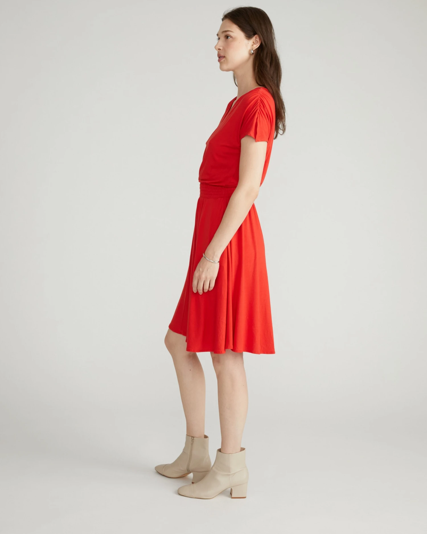 Minetta Liquid Jersey V-Neck Dress - Lipstick Red 4 Minetta Liquid Jersey V-Neck Dress - Lipstick Red - Image 2