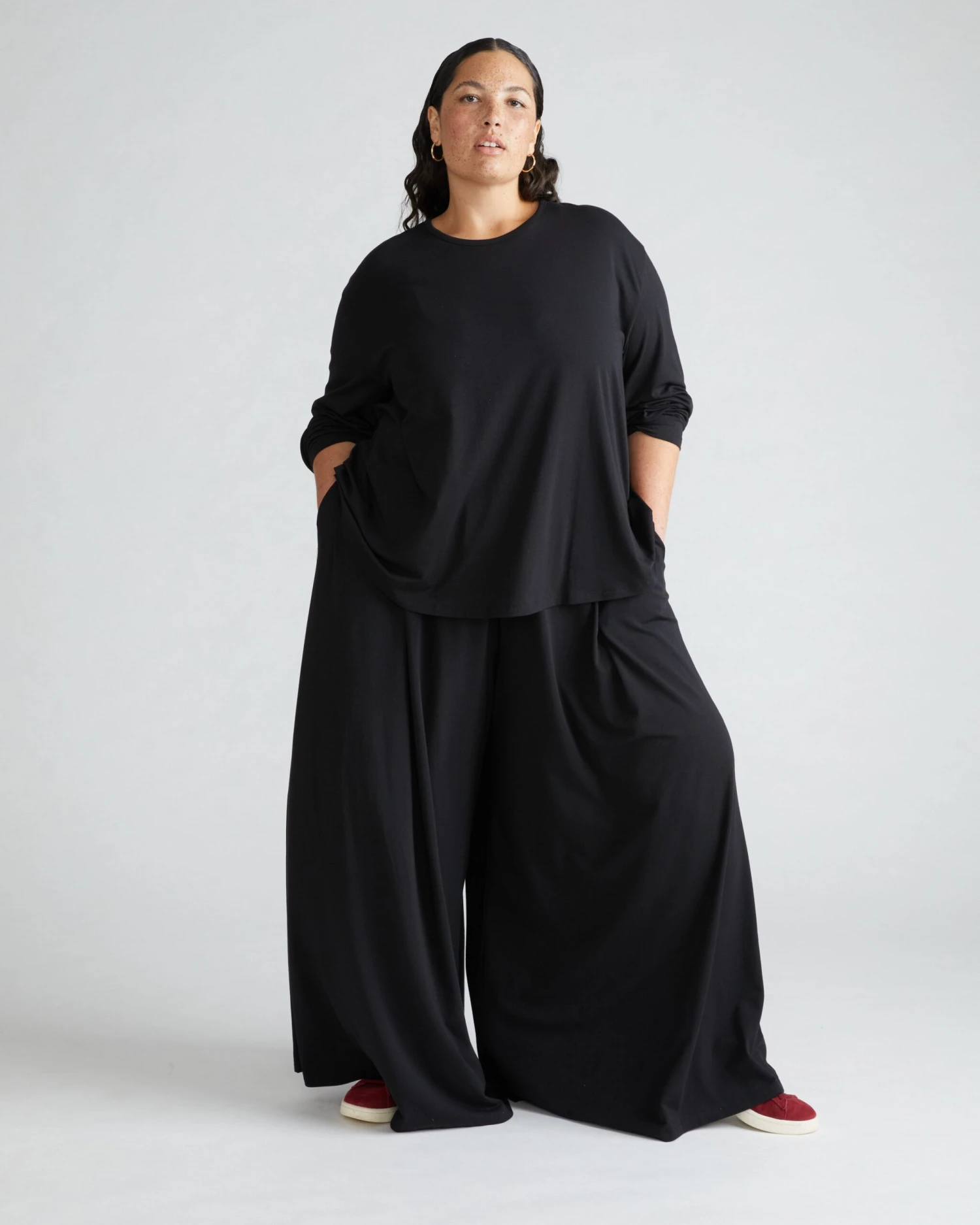 Premium Modal Cotton Long Sleeve Lounge Tee - Black 4 Premium Modal Cotton Long Sleeve Lounge Tee - Black - Image 2