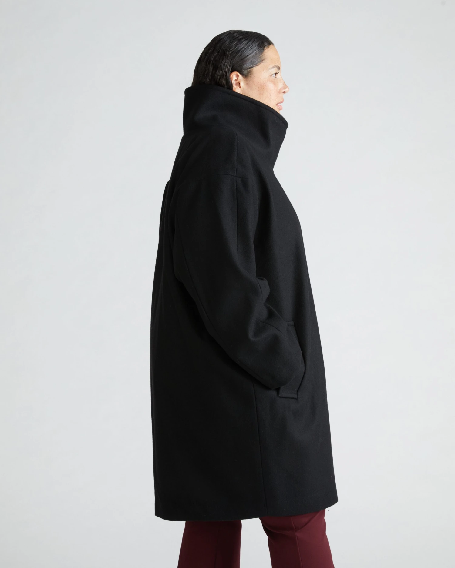 Marlo Cocoon Coat in Black - Structured Wool Outerwear 6 Marlo Cocoon Coat in Black - Structured Wool Outerwear - Image 4