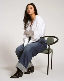 Carol High Rise High Stretch Jeans - Saint Lawrence Blue -UNIVERSAL STANDARD USPA1307E 842 005