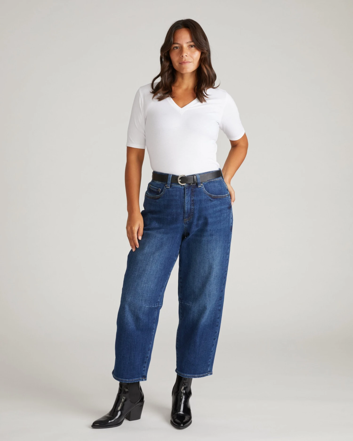 Dakota Cropped Barrel Leg Jeans - Naval Blue Wash 4 Dakota Cropped Barrel Leg Jeans - Naval Blue Wash - Image 3