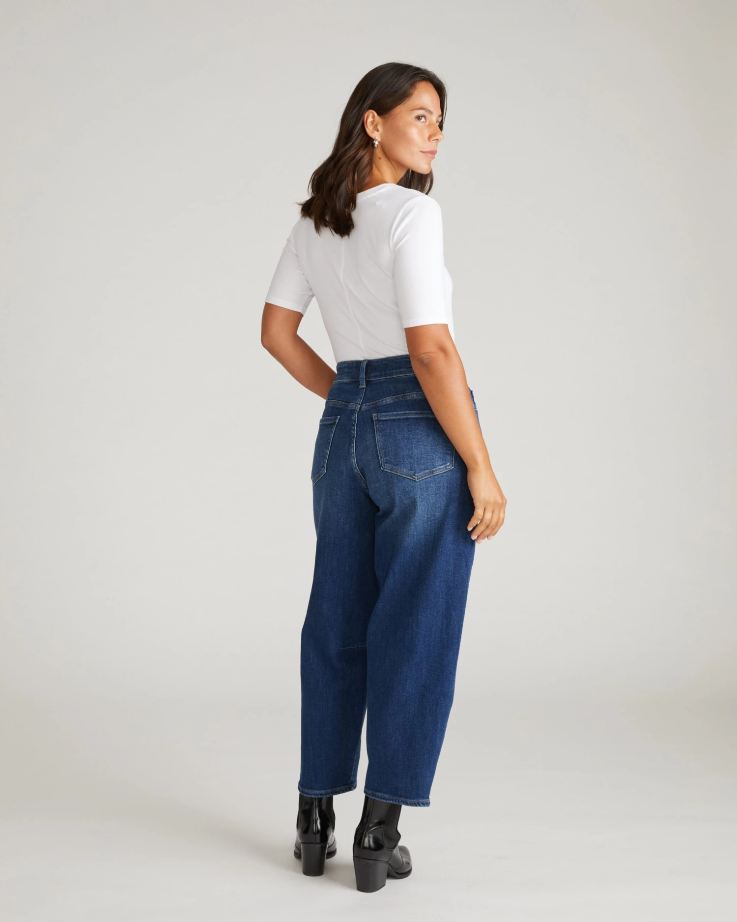 Dakota Cropped Barrel Leg Jeans - Naval Blue Wash 6 Dakota Cropped Barrel Leg Jeans - Naval Blue Wash - Image 5