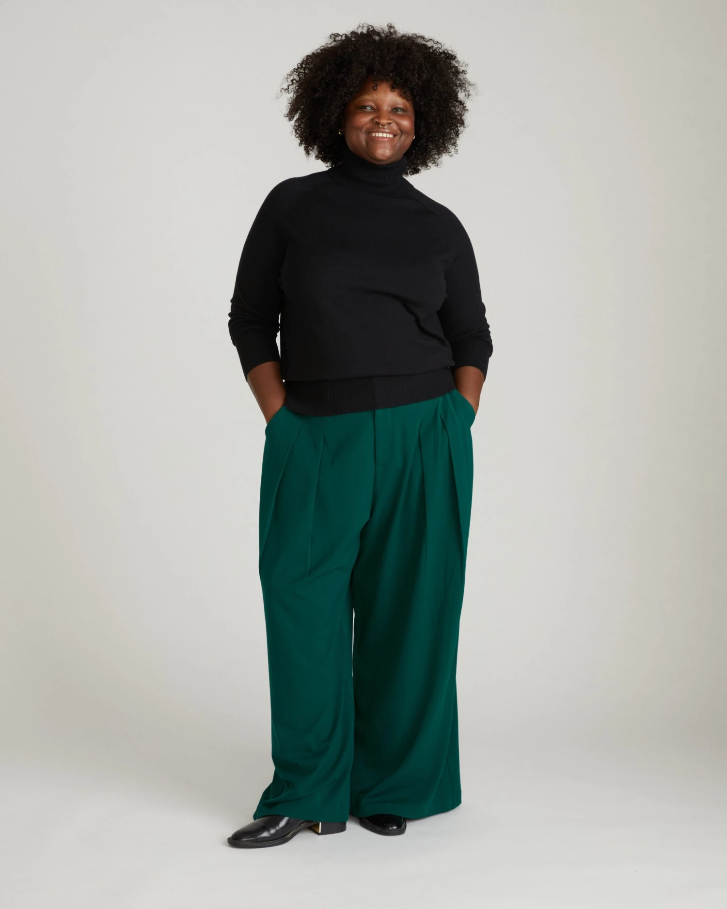 Renee Savvy Fine Knit Raglan Turtleneck in Black 6 Renee Savvy Fine Knit Raglan Turtleneck in Black - Image 4