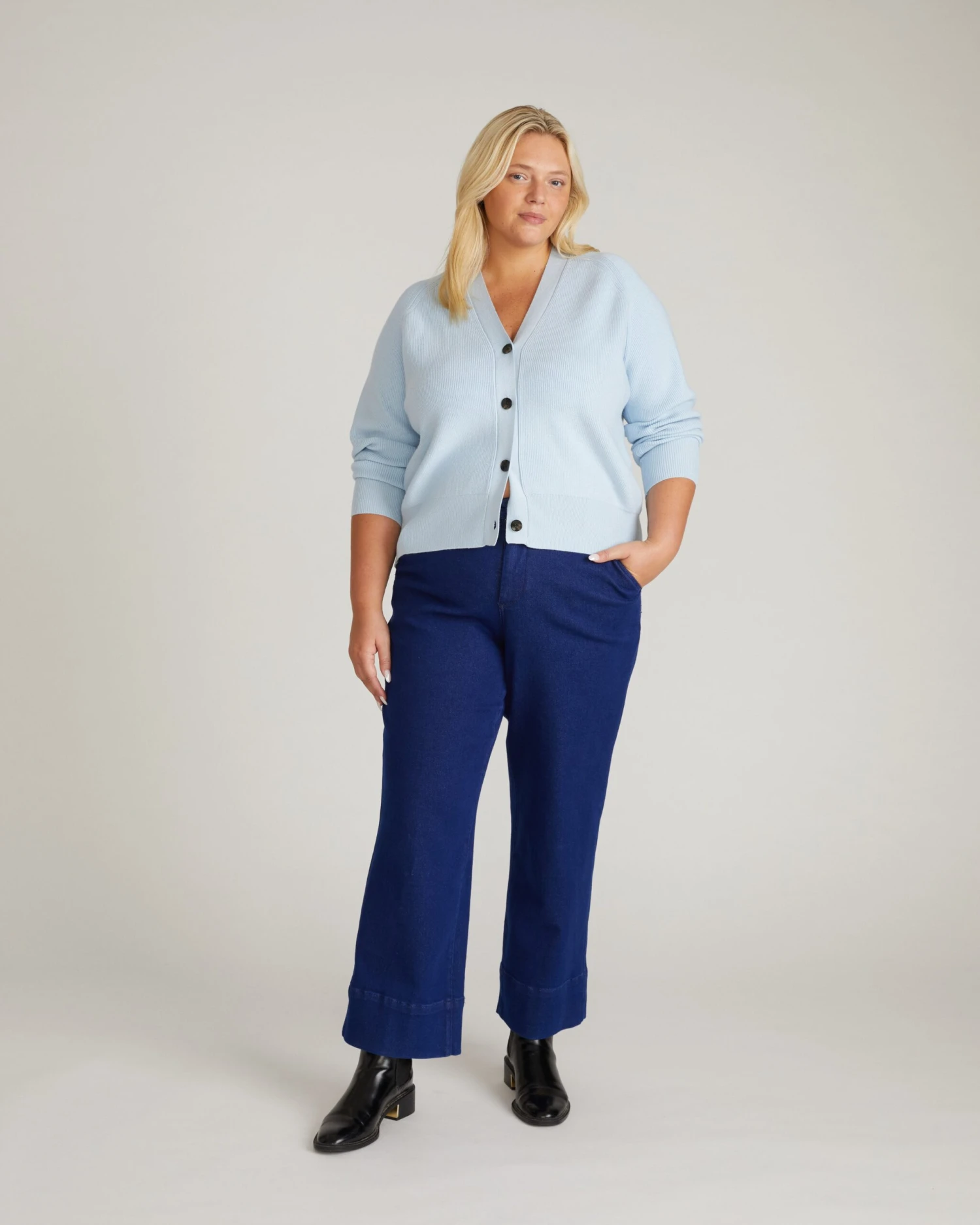 Better-Than-Wool Silver Blue Cardigan with Blouson Sleeves 5 Better-Than-Wool Silver Blue Cardigan with Blouson Sleeves - Image 3