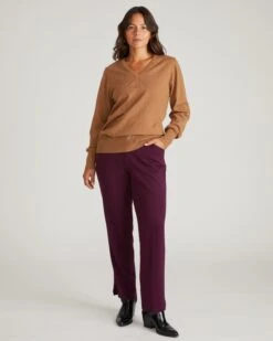 Savvy Fine Knit V-Neck Sweater - Classic Camel