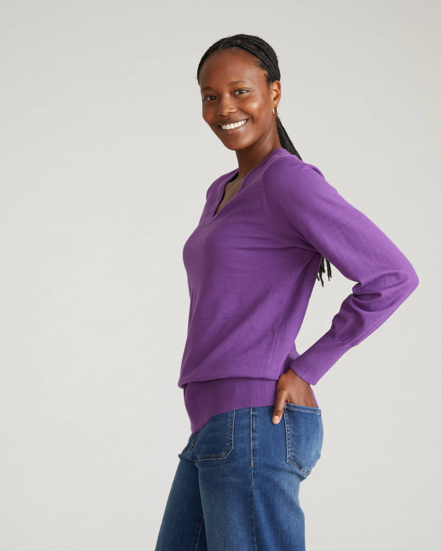 Savvy Fine Knit V-Neck Sweater - Grape 6 Savvy Fine Knit V-Neck Sweater - Grape - Image 4