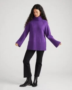 Oversize Cashmere-Soft Turtleneck Sweater in Grape Purple -UNIVERSAL STANDARD USSW1761 729 Yolanda Sweater Plum Caspia 002 013