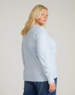 Savvy Fine Knit Crew Sweater - Silver Blue -UNIVERSAL STANDARD USSW1767 927 Savvy Fine Knit Crew Sweater Silver Blue 003 039 f4fe32af a6ce 40b6 bae6 83bef24e3dc2
