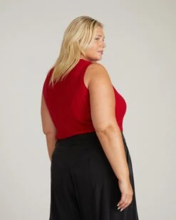 Savvy Fine Knit Sleeveless Sweater Shell - Carmine -UNIVERSAL STANDARD USSW1769 946 Savvy Fine Knit Sweater Shell Red Geranium 003 149