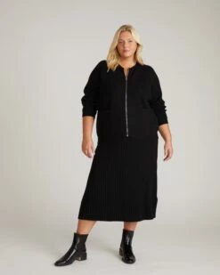 Premium Better-Than-Wool Full Zip Cardigan - Black -UNIVERSAL STANDARD USSW2019 001 Vicki Better Than Wool Zip Cardigan Black 001 002