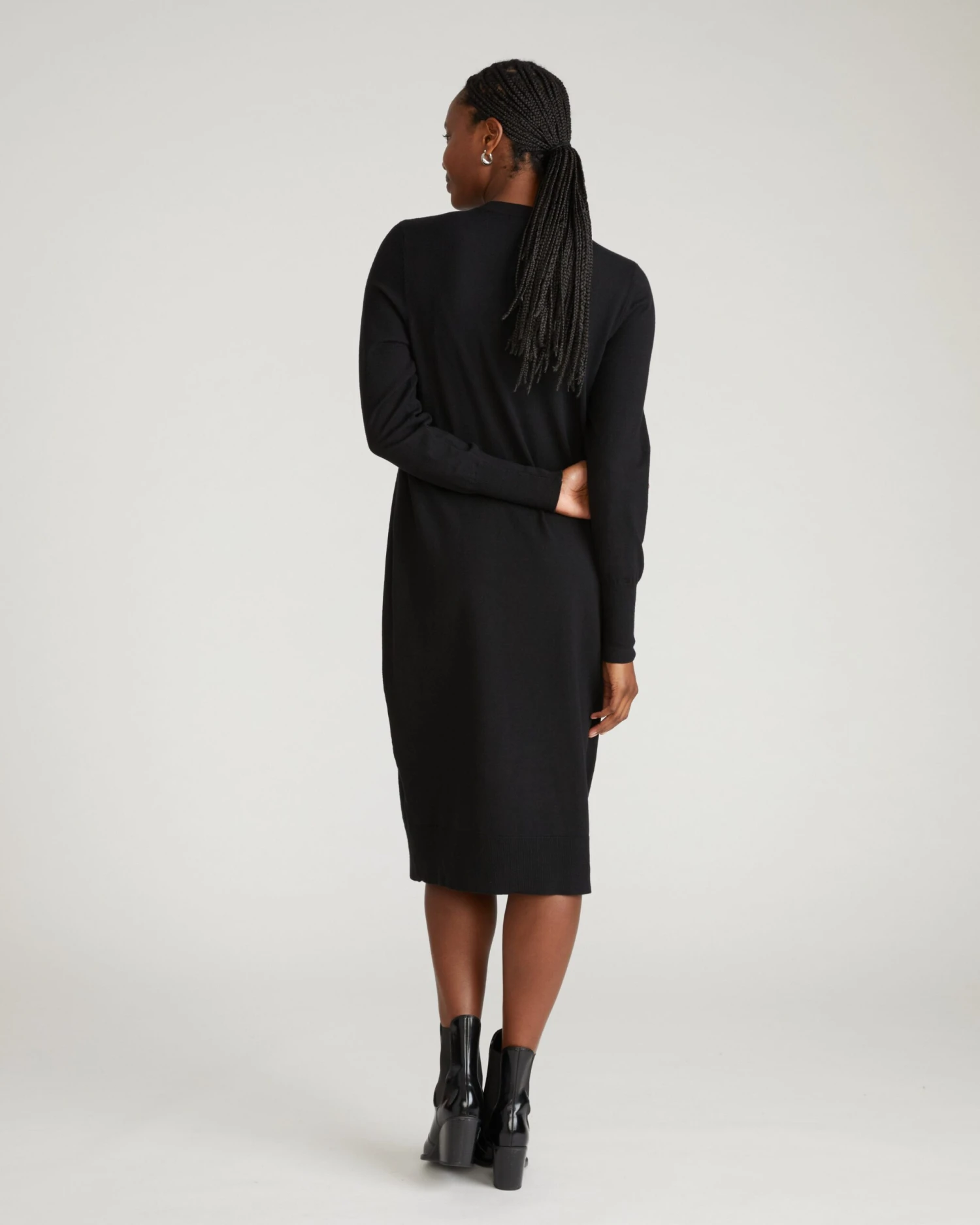 Savvy Fine Knit Everyday Sweater Dress - Black 6 Savvy Fine Knit Everyday Sweater Dress - Black - Image 4