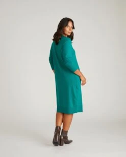 Savvy Fine Knit Everyday Sweater Dress in Green Tourmaline -UNIVERSAL STANDARD USSW2035 938 Eco Everyday Sweater Dress Green Tourmaline 003 071 2ebbfd48 b8b7 46e7 a9e9 9f9030ca2a7b
