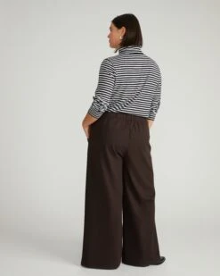 Soft Peruvian Cotton Striped Turtleneck - Classic Long Sleeve Top 9 Soft Peruvian Cotton Striped Turtleneck - Classic Long Sleeve Top -UNIVERSAL STANDARD USTO0953B 838 Close Fit Turtleneck Black White Stripe 003 006