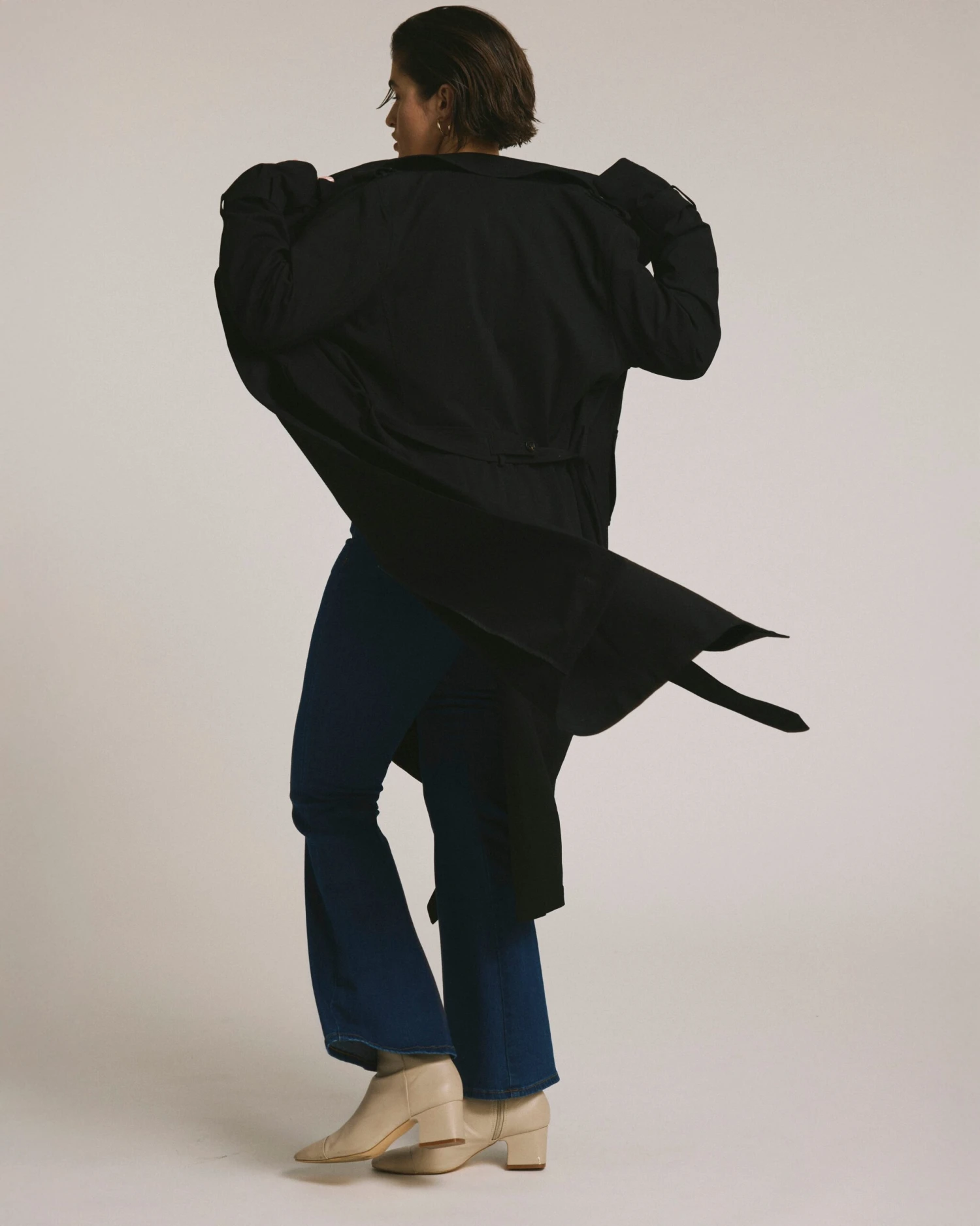 Henning X US Park Soft Trench Coat - Black 7 Henning X US Park Soft Trench Coat - Black - Image 5