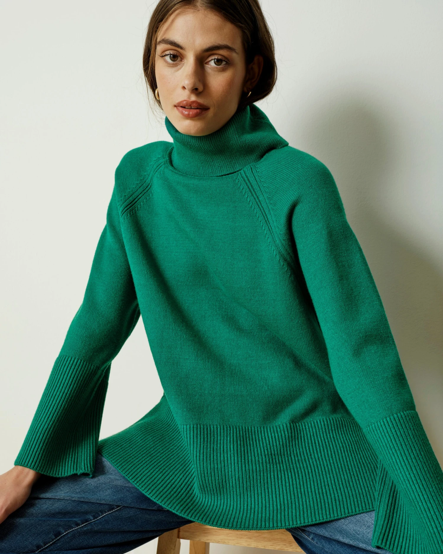 Oversized Turtleneck Sweater - Ultra-Soft Cashmere Alternative 5 Oversized Turtleneck Sweater - Ultra-Soft Cashmere Alternative - Image 3