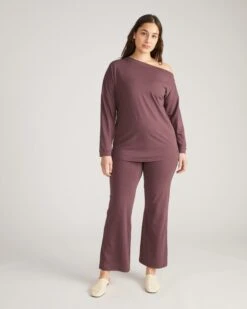 UltimateS Dolci Top in Cassis: Sustainable Off-the-Shoulder Loungewear