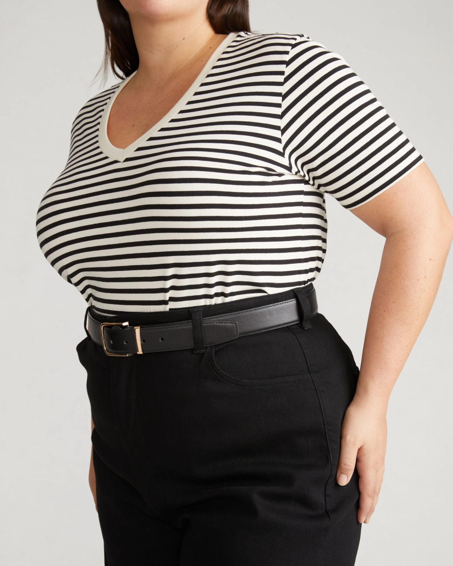 Premium V-Neck Striped Peruvian Cotton Tee - Ecru/Black 5 Premium V-Neck Striped Peruvian Cotton Tee - Ecru/Black - Image 3