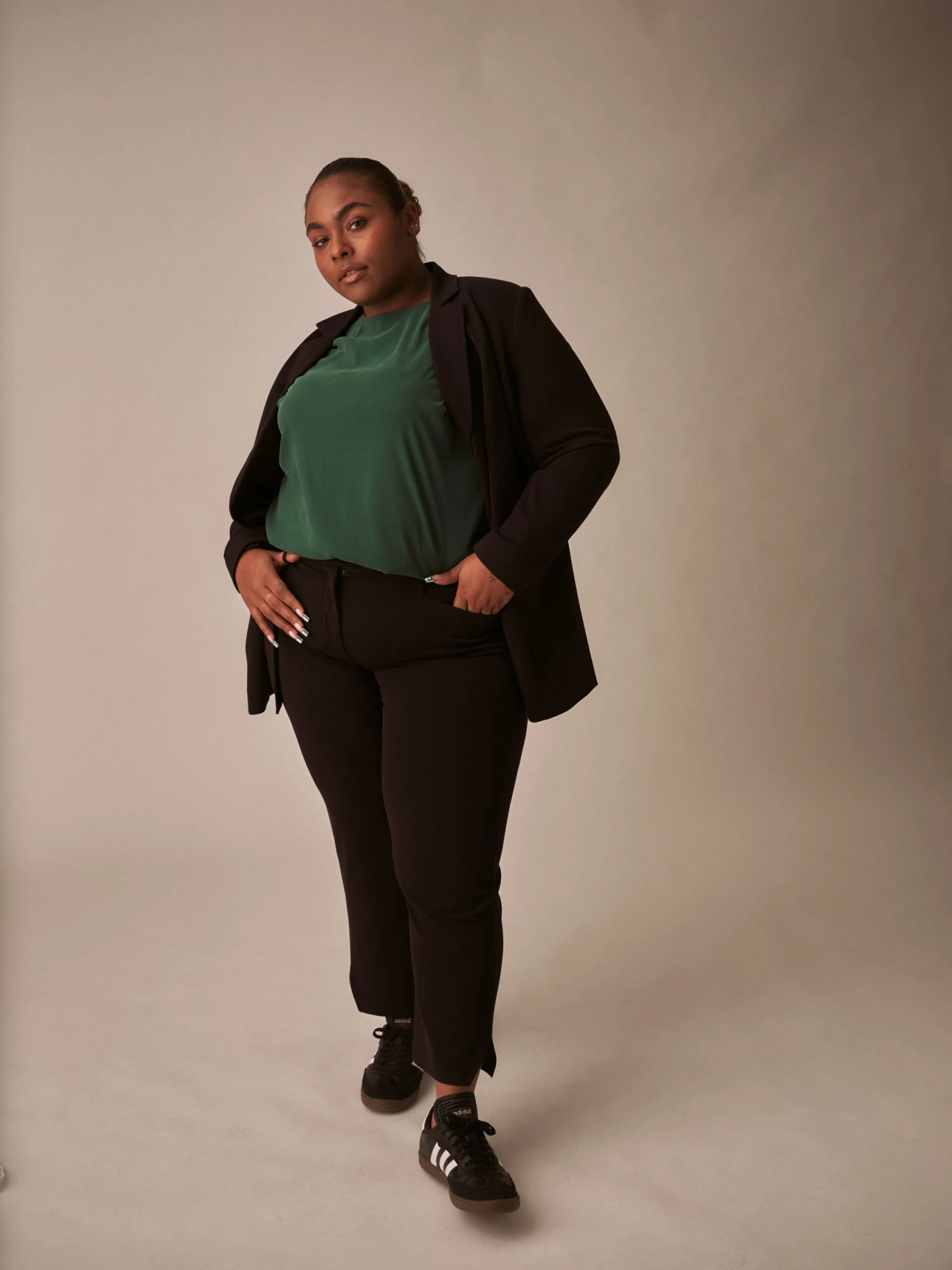 All Day Mercer Tapered Leg Pants - Black 4 All Day Mercer Tapered Leg Pants - Black - Image 2